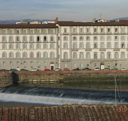 Penthouse On The River Lejlighed